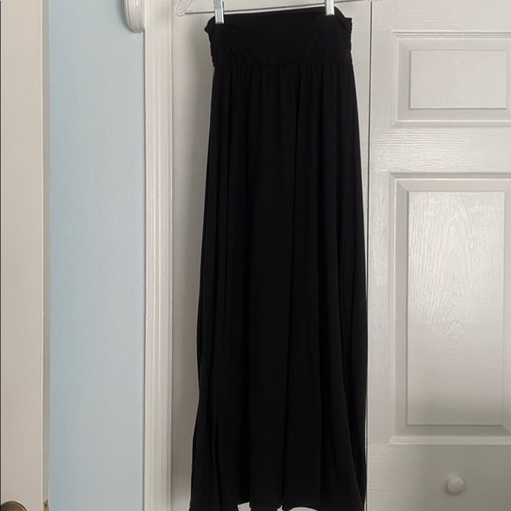 Plain black maxi shirt